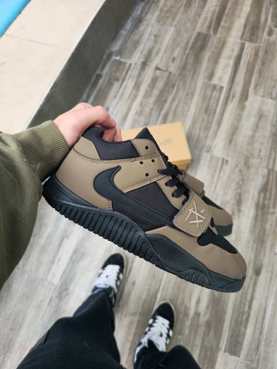 Nike Jordan Jumpman TR x Travis Scott Dark Mocha